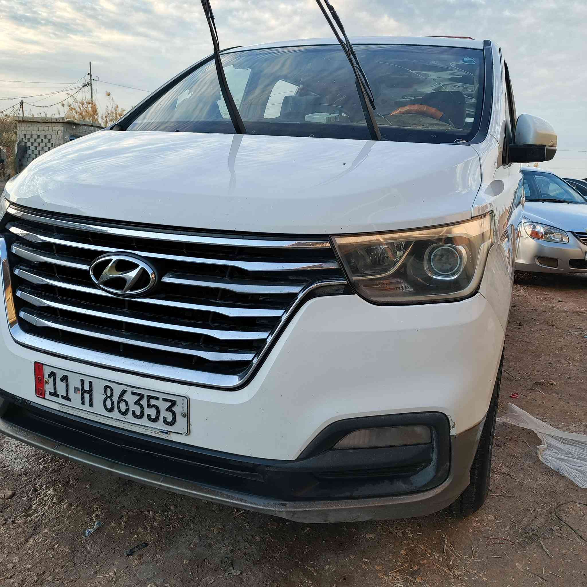 سلام عليكم ستاركس موديل 19للبيع او مروس ***********
