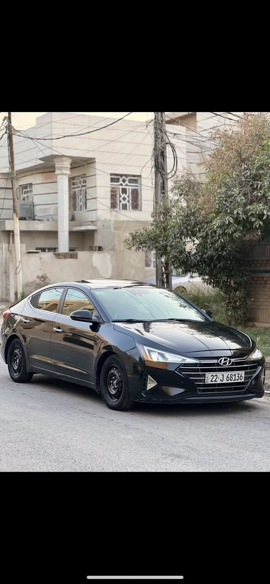 السلام عليكم 
النترا ٢٠١٩ فول مواصفات بصمه فتحه كشنات جلد تدفئه ستيرن تدفئه شاشه جبيرا كامرا رادار نقطه عمياء توقف ذاتي تحديد مسار جنطه حساس تنفتح عند الاقتراب تشغيل عن بعد اشاير بلمري  كشنات جلد بلاد لايت زنون تايرات جدد صدر جديد رقم اربيل باسمي تحويل ثاني يوم سيارة حادثهه سرقه قطعتين بدون ضربه بيهه بلعراق طخه بلباب ومصبوغ مكان سياره غزاليه السعر ١٣٢ مجال بسيط حك جيه *********** متواجد واتساب
