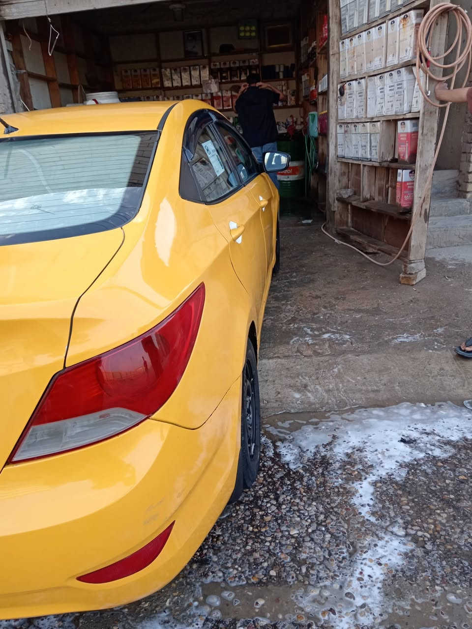 سلام عليكم أكسنت  ٢٠١٢ خليجي مكينه ١٦٠٠ جهازه من كلشي تحويل مباشر بيه تبديل جامالغ لأمامي فقط ولباقي كفاله سعر ٧٧ وبيه مجال بصيط واني خادم لعنون الشطره *********** ***********
