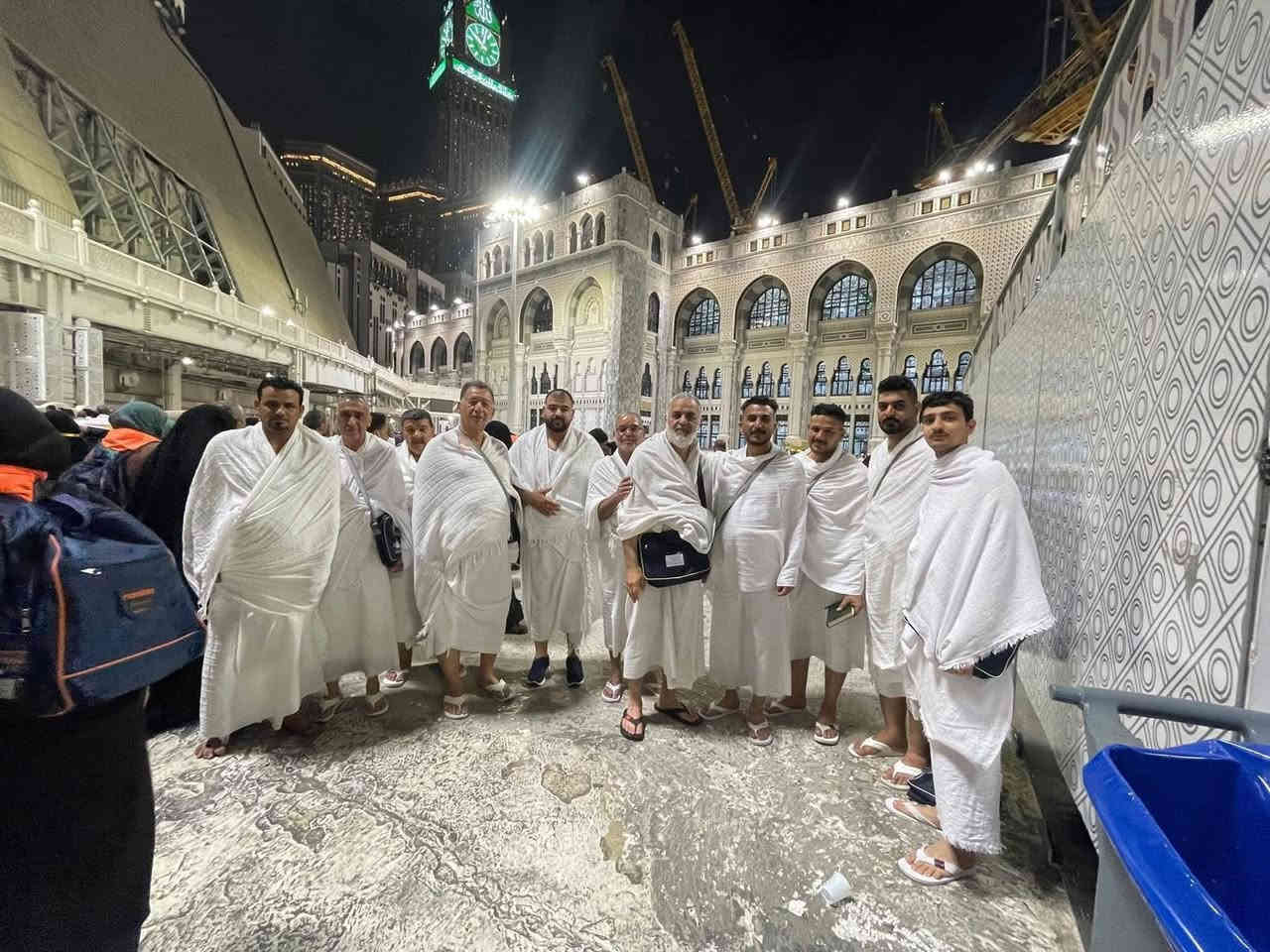 العمرة مع طريق الحلم 🕋 
برنامج كامل وشامل جميع الخدمات 
لمدة 10 ايام ( 3 ايام - ليلتين في المدينة المنورة + 8 ايام في مكة المكرمة مع العودة ) 
- الطيران بسعر  950  الف دينار عراقي فقط  🔹 
- الطيران + قطار الحرمين بسعر 1 مليون و 150 الف 🔹
- البري بسعر 700 الف دينار 🔹 
▪️▪️▪️▪️▪️▪️▪️▪️ 
عمرة رجب 12/25 🗓️ ( رحلة رأس السنة  ) 
عمرة رجب 1/5 🗓️ 
رحلة عمرة رجب وشعبان الكبرى 🕋🛑 - 1/15 🗓️
بسعر 1.350،000 - برنامج الطيران 
▪️▪️▪️▪️▪️▪️▪️▪️
🔸برنامج الطيران الدرجة اولى ✈️ 
ثلاث وجبات طعام
ارشاد ديني 
جميع المزارات 
فنادق درجة اولى 
الهدايا من حقائب وإحرامات 
بسعر 950 ألف فقط ✅🔥 
▪️▪️▪️▪️▪️▪️▪️▪️
🔹 البرنامج ال VIP طيران + قطار 🚆✈️ 
طيران مع نقل قطار من المدينة إلى مكة 
ثلاث وجبات طعام درجة اولى 
ارشاد ديني 
جميع المزارات 
جولة سياحية على ساحل جدة 
فنادق درجة اولى 
الهدايا من حقائب وإحرامات 
بسعر 1.150.000  فقط 🔥🔥✅
▪️▪️▪️▪️▪️▪️▪️▪️▪️
🔸برنامج البري باصات حديثة 🚎
ثلاث وجبات طعام
ارشاد ديني 
جميع المزارات 
فنادق درجة اولى 
الهدايا من حقائب وإحرامات 
بسعر 700 ألف فقط ✅🔥 
▪️▪️▪️▪️▪️▪️▪️▪️
🔴 أسعار خاصة للمتعهدين والمجاميع الكبيرة و يمكن لأهالي المحافظات التسجيل معنا  🔴✅
للاستفسار 📞 أو للحجز💺
***********
***********
كربلاء _ شارع بيت المحافظ القديم _ مقابل فندق كاردينيا
