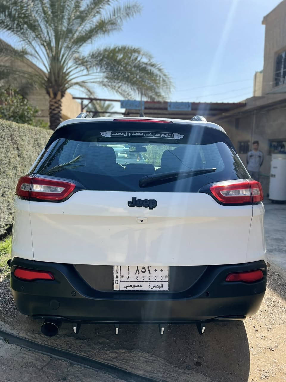 سلام عليكم
جيب بزون 2017 
مكان ديالى المقدادية
ضرر جامرولغ خلفي و باب صندوق صبغ يچم كبس
بيهة دعجة خفيفة بجامرولغ السايق ما مبينة 
رقم بصرة بأسمي مشروع وطني تحويل بأي مكان ثاني يوم 
گير محرك تبريد كفالة دهن اصلي 
منظومة زينون شمسي
ادامة كاملة لمنضومة الاحتراق و فيت بم كاربيد 
سعر 115 و بيهة مجال 
ملاحظة / دبلات امامية تعبانة و اذن مكينة و اذن گير 
***********
