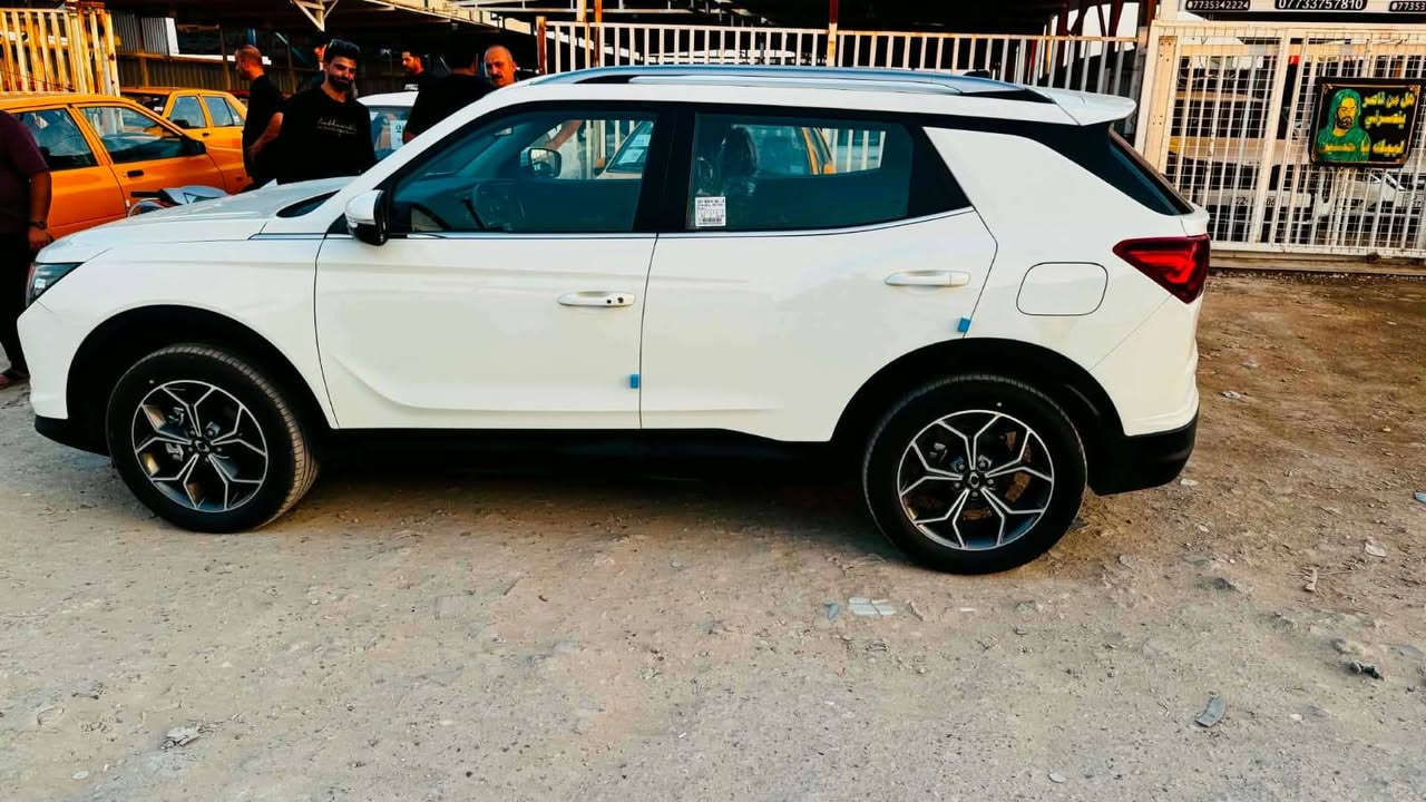 كوراندو 2025 زيرو
شركة  سانك يونك الكورية 

كوري اصلي 100%

حرة ، ما مرقم تكدر ترقمها باي محافظة تريد

سيارة ماشاء الله تخبل من كلشي 

ماشية بس ١٧٠ كم يعني بعدها زيرو 

مشتريها من الشركة ماصار اسبوع، 

 بالضمان 100 الف كم او ٣ سنين

محرك 1500 توربو ، عزم وقوة تعادل محرك 2600 تنفس طبيعي،  بصراحة سياقتها جدا ممتعة

اقتصادية جدا بالوقود بالازدحامات داخل تصرف حوالي 7 لتر لكل 100 كم، وبالطرق الخارجية والسفر تنزل إلى 6 لتر لكل 100 كم.

بها عزل رهيب وغرفتها واسعة وجدا مريحة للسائق والعائلة 

فول مواصفات

​سلايد 

كير اوتو 3 وضعيات قيادة 6 نمر 

شاشة ذكية متطورة ابل كار

مع تحكم ستيرن كامل.

 

بصمه ترحيب ذكي 

عدسات زنون 

كشافات ضبابيه 

مثبت سرعة

​تبريد ثلاجة (ما شاء الله) 

حساسات بلادية داير مدار السيارة 360 درجة 

رادارات 

حساسات لمراقبة ضغط الإطارات والستيرن

 

مري  شفط

كاميرا خلفية عالية الدقة

 نظام الثبات الإلكتروني

مانع انزلاق

 ايرباكات

 

وبعد هواية مواصفات 

​السيارة بحالة الشركة، مكفولة كفالة عامة من كل شي.

السيارة منفيست فحص مؤقت باسمي 

​السعر مناسب جدا : 199 ورقة وبيها مجال كلش بسيط وما راح تلكة هيج سعر بالسوك 

اتصال : ***********

مكان ديوانية
