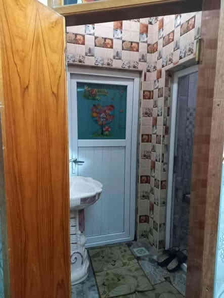 البيت للبيع 120م ركن
الموقع النجف /بالجمهورية جديده الثالثه 
خلف شارع ابو صخير 
يحتوي ع اربع غرف فوك وصحيات 
وغرفتين وصاله ومطبخ وصحيات جوه 
السعر قفل 250 مليون

امانة ابو الفضل العباس (ع) 
 بلغو من طرفي 
(حلا  سيف) 
مكتب موسى للعقار ***********بي واتس
