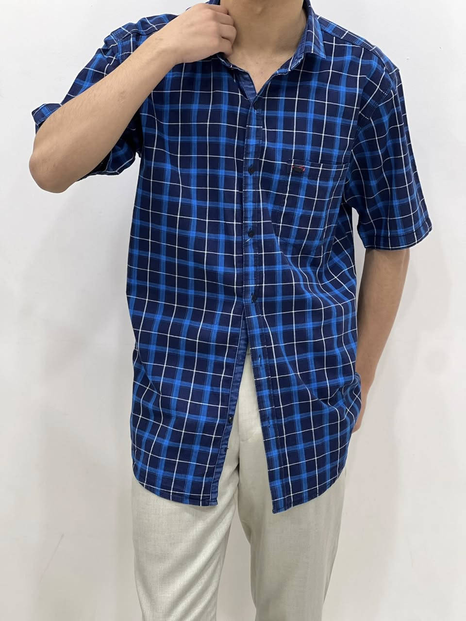 السعر 10 باله اوربيه 
توصيل موجود 
القياسات خاص


**إذا كنت صاحب هذا الإعلان وتريد حذفه لأي سبب، رجاءا أرسل رسالة إلى الدعم الفني**