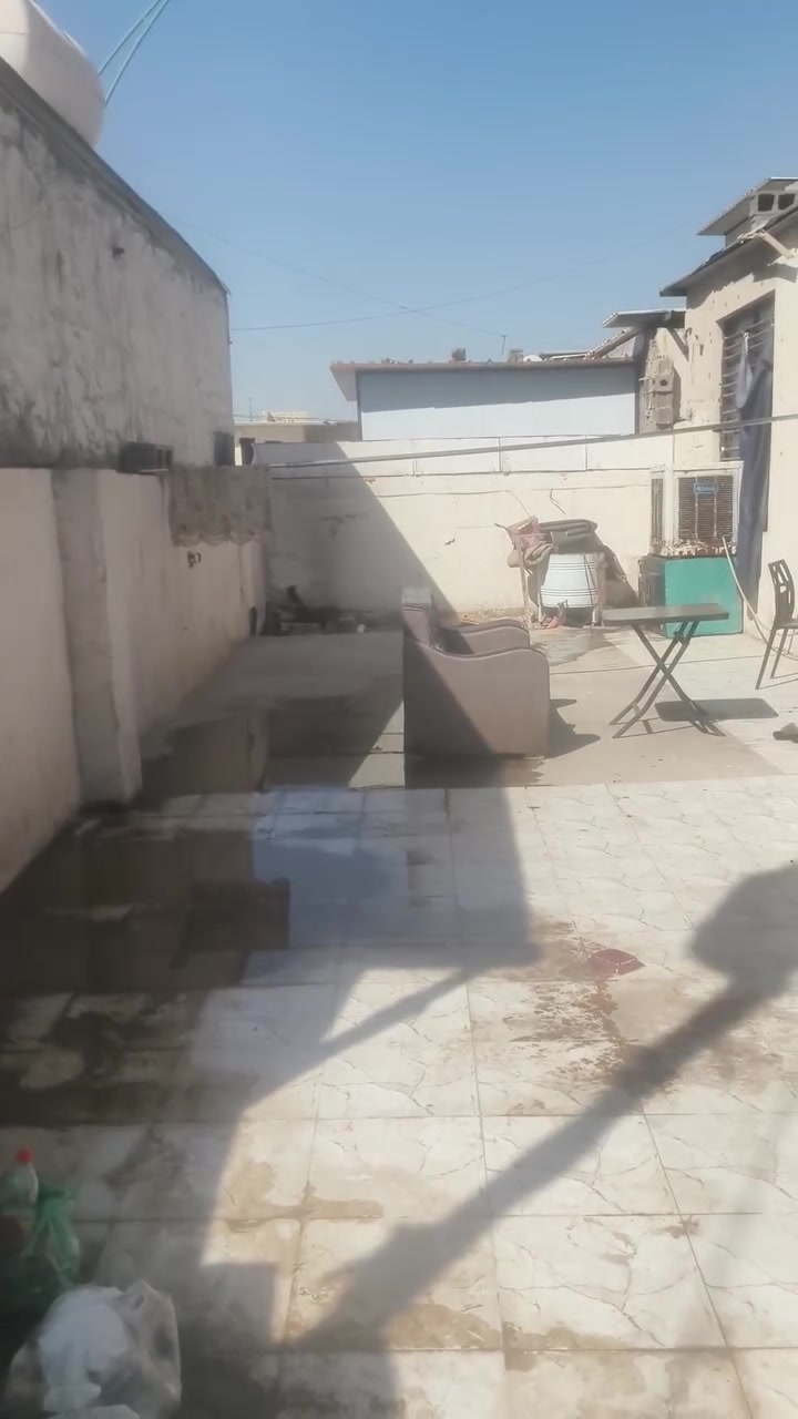 السلام عليكم قطعة ارض مساحة 75متر زراعي سند 25 صف الطابو مال الري مكاتبة واقرار محكمة عنوانها منطقة الري قرب الشباب وسوق اميمة الخدمات الي متوفر مي مجاري كهرباء وارصفة واعمدة انارة وجاري العمل بل تبليط سعرها 20 مليون وبي مجال شيء بسيط للاستفسار ***********
