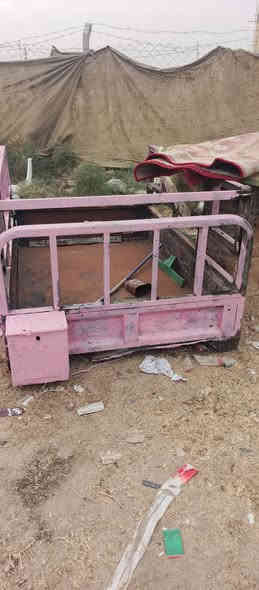 السلام عليكم بدي للبيع هو ول المحجر نظيف مكاني حله شارع 100 سعر 100 بمجال قليل ليشتريه هذا رقمي بيه بخير ويدلل ***********
