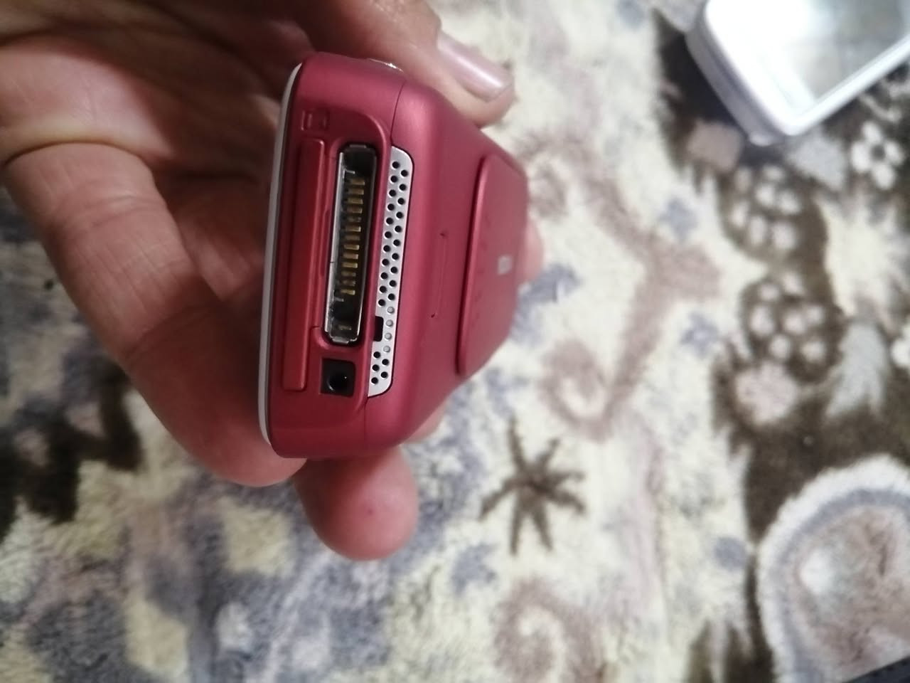 ب٦٥
نوكيا n73
مع بطاريه اصليه وشاحنه وسماعات اذن


**إذا كنت صاحب هذا الإعلان وتريد حذفه لأي سبب، رجاءا أرسل رسالة إلى الدعم الفني**