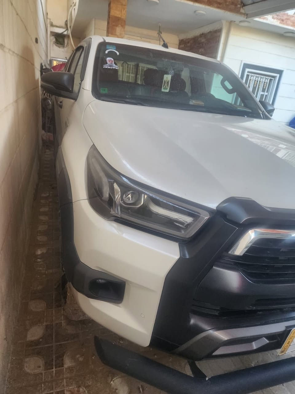 السلام عليكم
تويوتا هايلوكس افنجر 2021 رقم المثنى مميز   لون ابيض صدفي
محرك 4000 V6 
السيارة فول مواصفات للاخير  كامره خلفيه 
💥بصمة ابواب 
💥نظام ECO (تقليل صرف البانزين)
💥نظام POWER (تشغيل المحرك بكامل العزم)
💥نظام ECO الذكي(اوتماتيكي)
💥شاشة قيادة 
💥شاشة ذكية 
💥تحكم ستيرن جهتين 
💥لايت زنون 
💥لد نهاري/ليلي
💥كشاف ضباب امامي 
💥كشاف ضباب خلفي 
💥نظام دفع رباعي 4×4 
💥اشاير بالمراية 
💥تبريد قطعتين 
💥ججام اوتوماتيك 
💥اضاءة ذكية اوتوماتيك
💥كير اوتوماتيك
🔥السياره مكفوله كفاله عامه عدا بارد اصبعين  الباب خلف السائق
🔥مكان الحلة
***********
السعر 320
