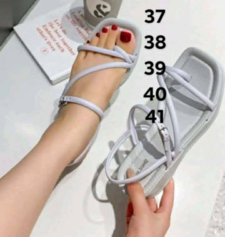 تخفيضات القطعه ب3
توصيل متوفر


**إذا كنت صاحب هذا الإعلان وتريد حذفه لأي سبب، رجاءا أرسل رسالة إلى الدعم الفني**