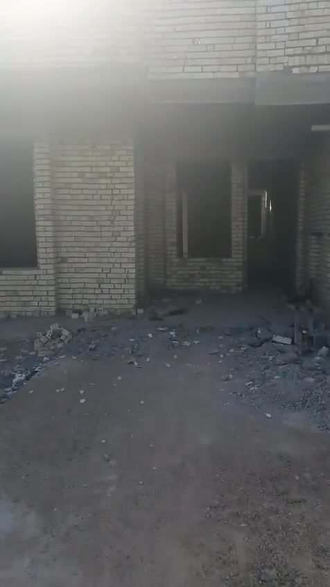 بيت هيكل بناء حديث زراعي مساحه ٣٠٠م بغداد التاميم عبور الشارع
حي جابر السعر ٧٠ مليون ***********
