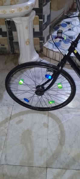 بايسكل بناتي حجم 26 موديل 2018 الشركه bd كامل الملحقات نضيف مصبوغ صبغ حراري سعره 80 وبي مجال مكاني الشيشان قرب المحطه رقمي ***********
