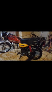 موتوسيكل • موديل 2011 • مشيه قليلة