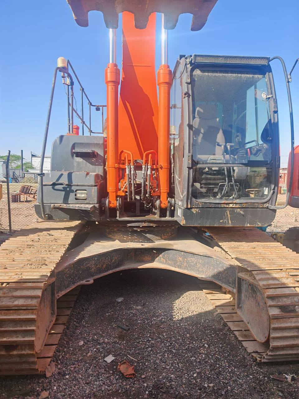 حماره البيع مديل16مرقمه وجاهزه تفاصيل داخل الصوره واذ رقم صاحبه اني مكلف***********
