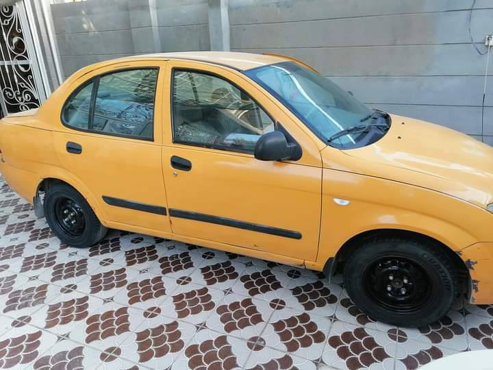 سلام عليكم طيبه البيع 2016 بيه چمالغ الخلفي ومكينه بيه رنكات السعر 32 / رقم بابل سنويه إلى /2027/رقم***********
