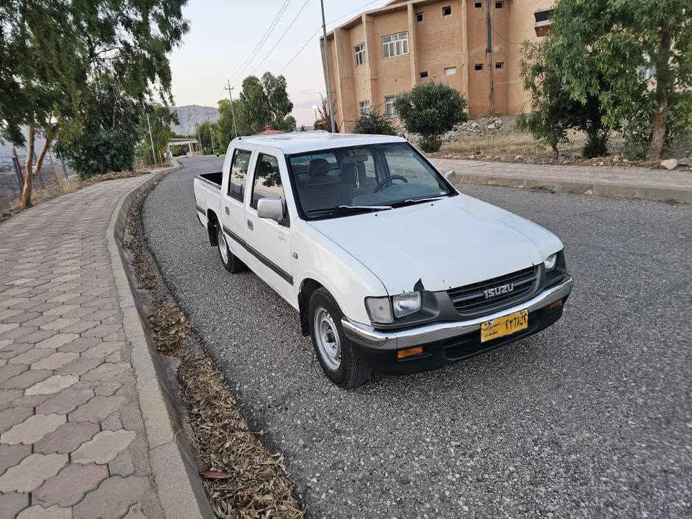 پیکب ئاسۆزو ئاڕمی پلاستیک بەشەرتی ئەوەلیاتو ئاڕم 2 پارجەی بۆیاخە بی ناوگرتن مودیل 2002 تەبریدو پاوەر جوار تایەی لوکی لەژیرایە دیناری مسرەفی تیانیە دەعامی بۆدەعامی بەشەرت هەموگیانی لەسەر دەقی شەریکە گیرۆ مەکنەو تەقەوڕەقە بەشترت ژم ***********    *********** دار بنديهكان, السليمانية
