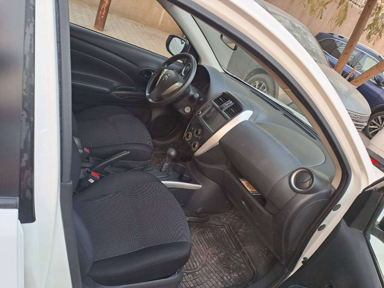 نيسان سني موديل 23 ماشية 45
مواصفات مصري
بيها حادث خلفي جاملغات ثنين وحوض
للبيع السعر 92 بيها مجال بسيط
للاستفسار الاتصال على الرقم *********** واتساب وعادي
