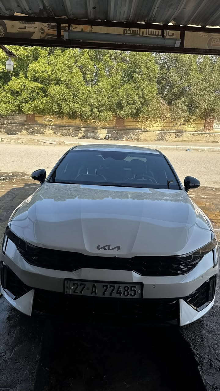 K5
‎2025جي تي لاين 
تعمير جنطه وشوي من الجاملغ
ماشيه 11
رقم ذي قار بأسمي
سعرها 227$
***********
