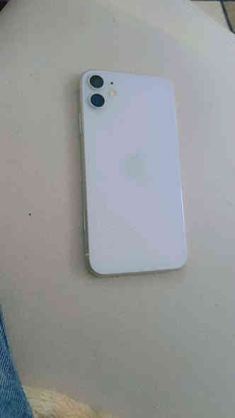 ايفون ١١ عادي جهاز ذاكره ١٢٨  جديد كله شغال كامرات شاشه وكاله ٣ خيارات مكاني بغداد الحسينيه السعر ١٩٠ وبس مجال للشراي مستعجل عله بيعته  ***********
