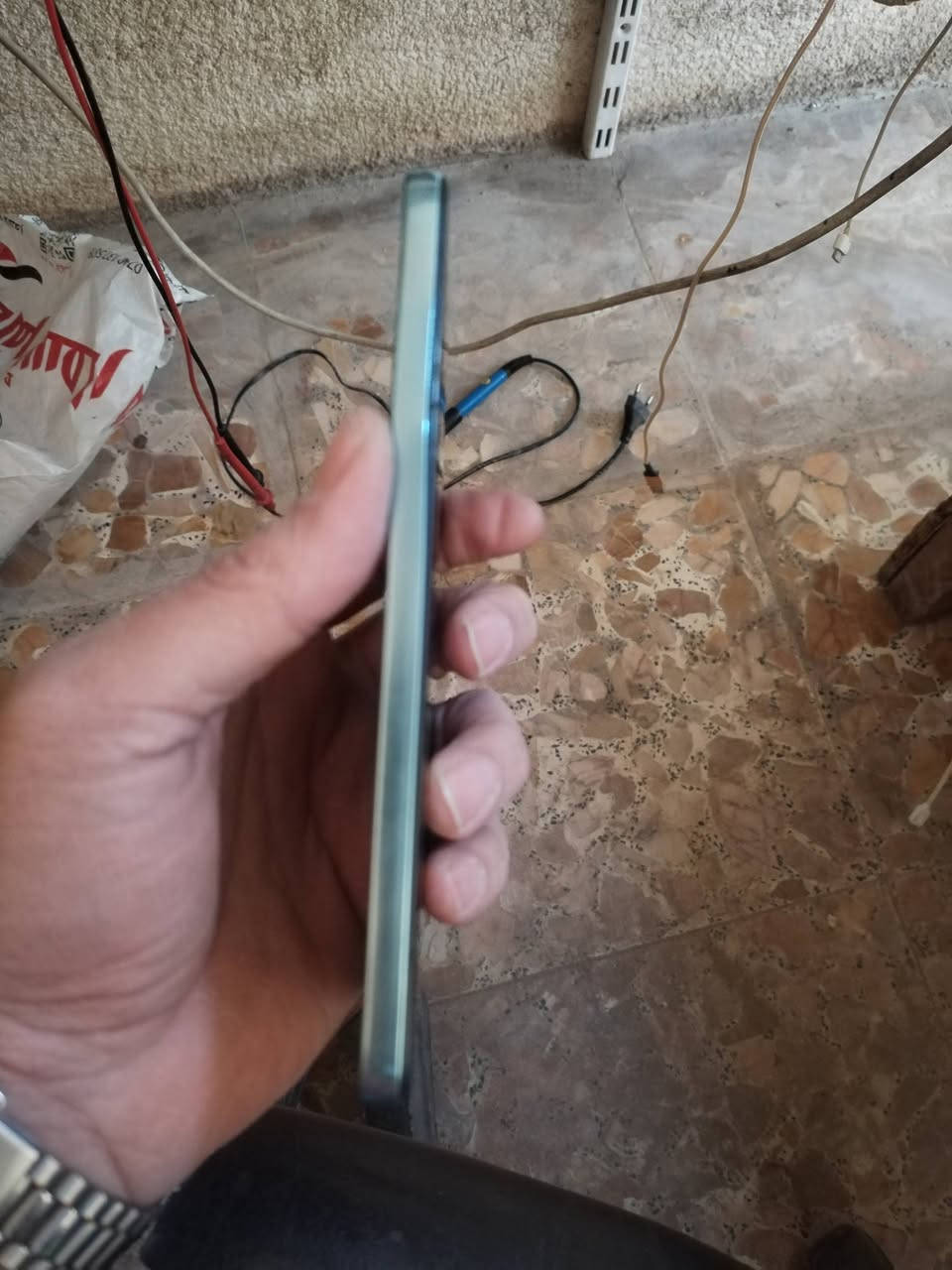 شاومي x4 pro ذاكره 256 يرادله ظهر وسوفت وير السعر 60 الف مكاني بغداد حي الامين او المشتل ***********
