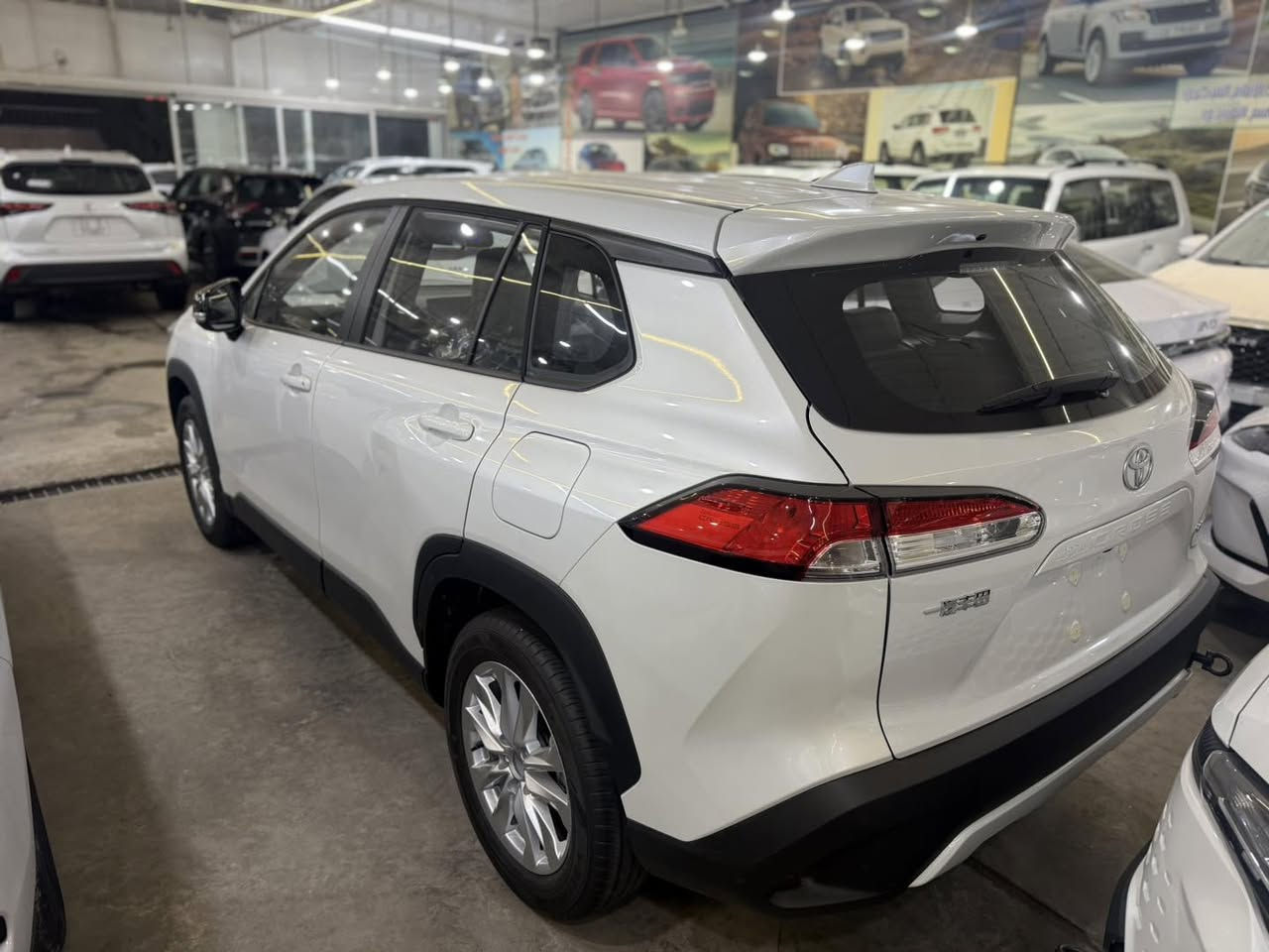 🔥 شركة الذاكرون لتجارة السيارات 🔥
معرض الإمام المركزي

📍 بغداد – الكريعات – شارع الوقف السني

━━━━━━━━━━━━━━

🚘 كورولا كروس | الشكل الجديد
✨ فل مواصفات – فخامة تخبل

من أول نظرة… تعرف إنك أمام سيارة راقية 😍
راحة + قوة + ذوق عالي.

━━━━━━━━━━━━━━

🔹 أبرز المواصفات:
✔️ فتحة سقف
✔️ بصمة تشغيل + دخول ذكي
✔️ رادار ومساعدات قيادة
✔️ مقاعد جلد أصلية + كهرباء
✔️ شاشة كبيرة تدعم Apple CarPlay
✔️ كاميرا خلفية + حساسات أمامية وخلفية
✔️ حمالات سقف رياضية
✔️ تطعيمات بلاك بيانو ولمسات ذهبية فخمة

━━━━━━━━━━━━━━

💰 السعر: 29,300,000 دينار عراقي 🔥

━━━━━━━━━━━━━━

📞 للاستفسار:

*********** – علي
*********** – علي

🔄 خدماتنا: بيع ✅ شراء ✅ مراوس ✅
