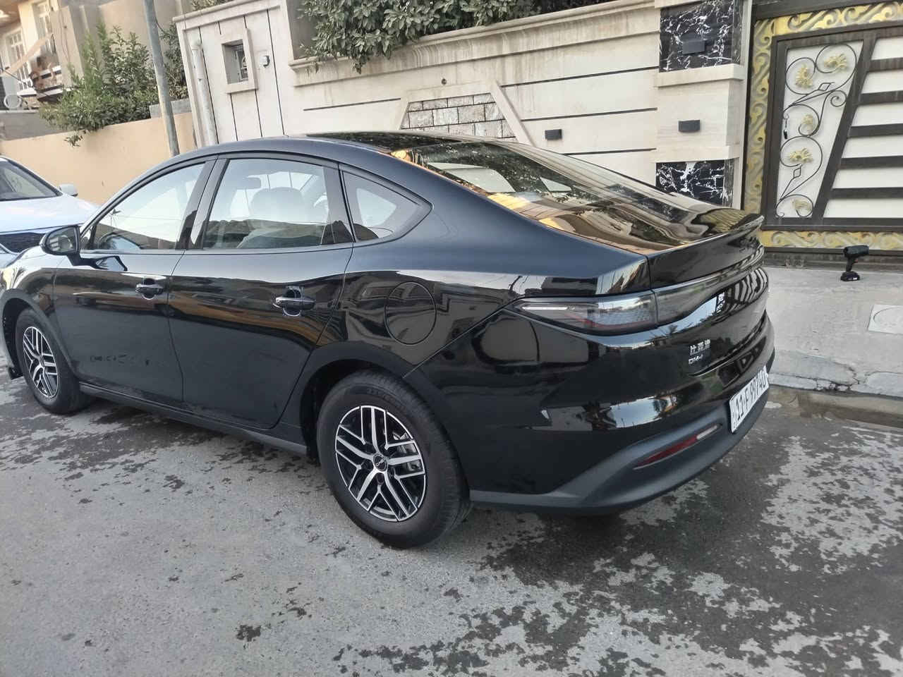 بي وايدي سيل فايف 2025
ماشيه 10 زاد البطاريه 8
رقم بغداد تحويل مباشر
  مواصفاتها معروفة بصمه داخل ابيض وباقي المواصفات معروفه
سياره اكو بارد بجنطه الخلفيه من طرف فوك رقم مايبي شي بسيط
سعر 20مليون ٦٠٠ 
مكاني الفلوجه
***********
