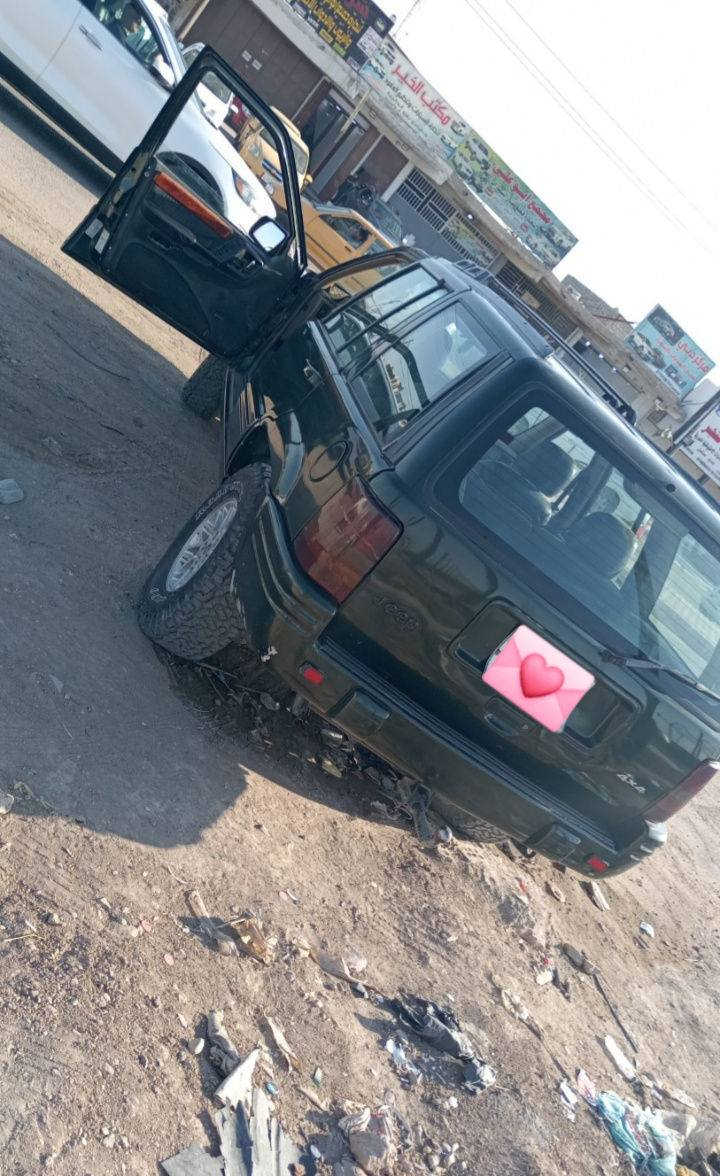 سلام عليكم سياره جيب شيروكي موديل 1995 محرك بلاد 6سلندر السياره طك اسويج وطلع سنويته ساقطه رقمه سليمانيه راعيه موجود مكان السياره العماره ميسان السعر 38ورقه رقم الهاتف        
***********
