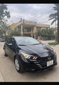 نيسان فيرسا سياره رقم جاهز  فقت جملخ خلفيه صبغ بدون دواخل  بدون ارباك ...