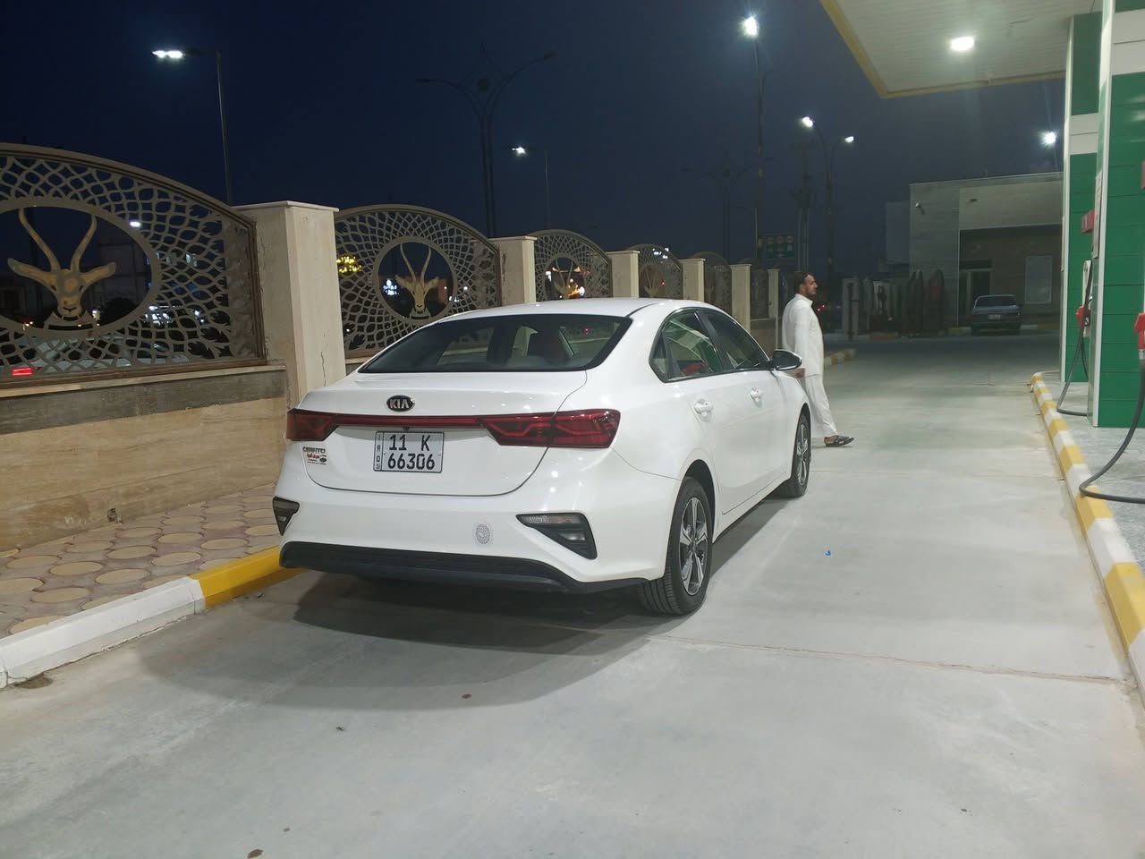 سيراتو خليجي موديل 2019 مكفوله كفاله عامه سياره وضع الشركه ماشيه 90 الف مكينه 1600 وضع الشركه سياره جديده رقم بغداد دولي سنويه جديده هزه جديده تخم تاير تبريد ثلج مكان السياره ناصريه مركز ‏‪***********‬‏
