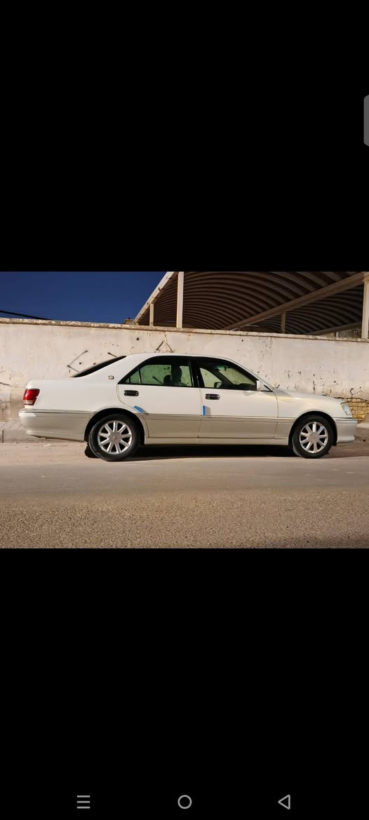 👑 للبيع: تويوتا كراون "ملكة" (جنون) موديل 2003 👑
السيارة بحالة ممتازة، نظيفة وجاهزة للاستخدام والشراي ما يخسر شي!
الموديل: 2003 (الملكة / جنون)
المحرك: دي فور (D-4) الكبير، عزم وقوة ونشاط بالشارع.
الضمان والكفالة: سيارة كفالة تامة (شرط الفحص).
حالة البدي: كفالة عامة، التعديل البارد (PDR) فقط بالتشاميلغ على قد طقة بسيطة من بايسكل شحن، وباقي البدي سليم تماماً.
الوضع القانوني والجمارك: الكمرك مدفوع وكامل، باقي عليها فقط فروض الرقوم (تثبيت اللوحات / الرقم).
العنوان: البصرة. أبو الخصيب عويسيان سعر ١١٥
📞 للتواصل والاستفسار: ***********
