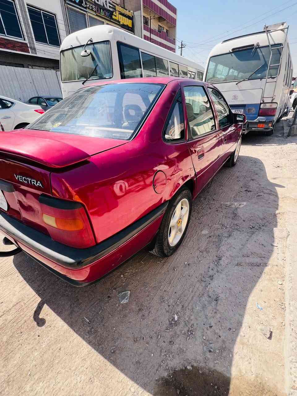 سلام عليكم
اوبل فكتره موديل 91 بغداد
مشروع وطني باسمنه
كير اوتماتيك 
سياره كامله وما نقصها شي
عارضها 32
***********
