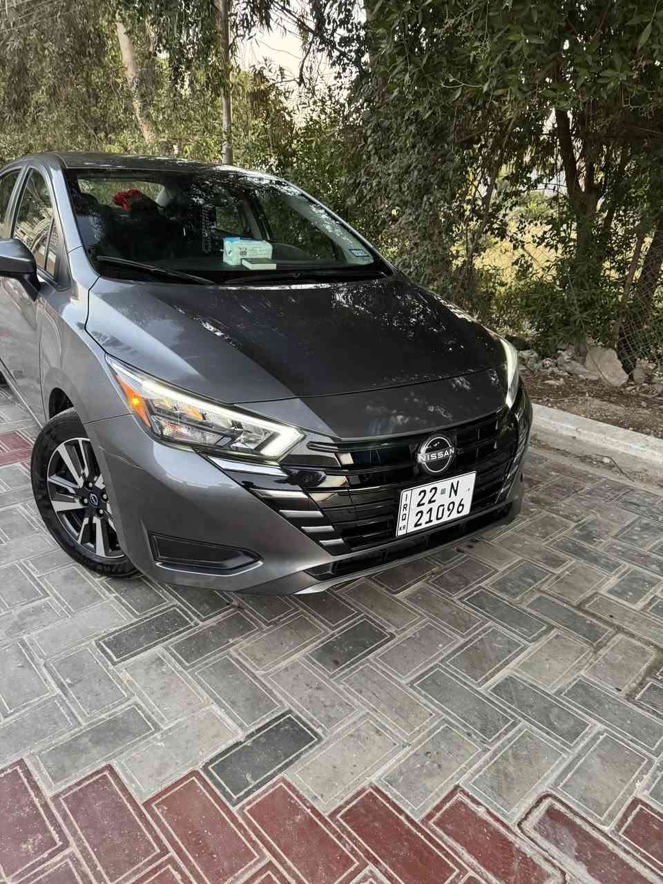 نيسان فيرسا 2025
ماشية 27 km قابل للزياده 
سياره جديده بمعنى الكلمه 
فول مواصفات بصمه شاشه رادارات تحكمات كامره حساسات وبقيه الموصفات 
الحادث مرفق مبدل جاملغ خلفي وجنطه بجم كبس 
رقم اربيل باسم الشركة تحويل مباشر او وكاله 
العنوان كربلاء للتواصل ***********
السعر 13700$
