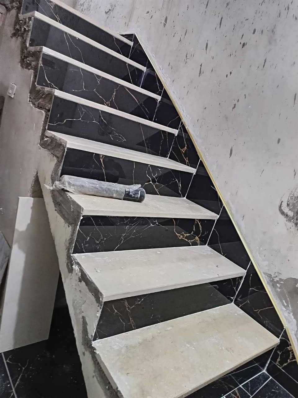 سلام عليكم خلفة سيراميك بورسلين مرمر كاشي شغل درجه اولى ع ليزر أتصل وبيك خير وتدلل *********** مكاني نجف حي النداء
