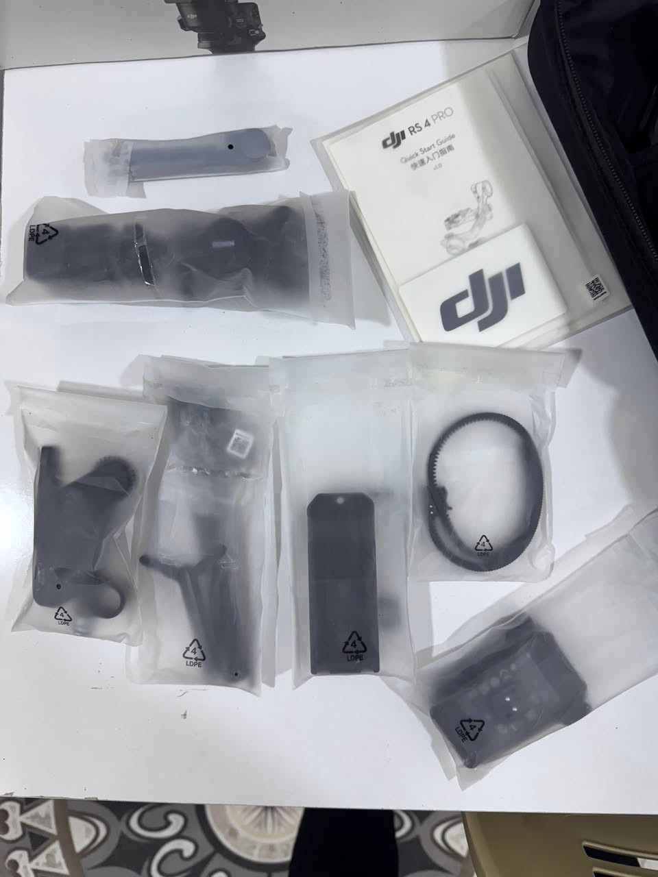 فرصة متتعوض 🔥 
رونين rs4pro combo برو كومبو 
استعمال شهر واحد مرتين فقط بطكة الجيس

سعر مليون و49 الف بس 🔥منزل من سعره 200 الف
وعدسة 85 m ثابتة سوني تلمع لمع استعمال شهرين فقط بسعر 419 الف دينار منزل من سعرهة الاصلي 120 الف 

للتواصل *********** واتساب فقط 
مكاني كربلاء
