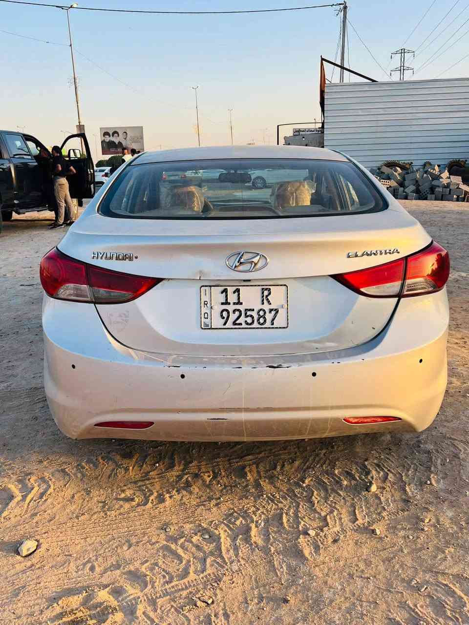 سلام عليكم النتره موديل 2012 وارد خليجي كفاله عامه من عده بارد شويه بل جاملغ الامامي مواصفات فتحه اشاير بل مري مكينه مرغوبه 18000 رقم بغداد باسمي ثاني يوم تحويل رجائن الموشراي لا يتصل مكاني بابل محاويل  ملاحضه كير ومكينه بجيس وصدر وتخم تاير رقمي *********** السعر 110 وبيه مجال حك الجيه
