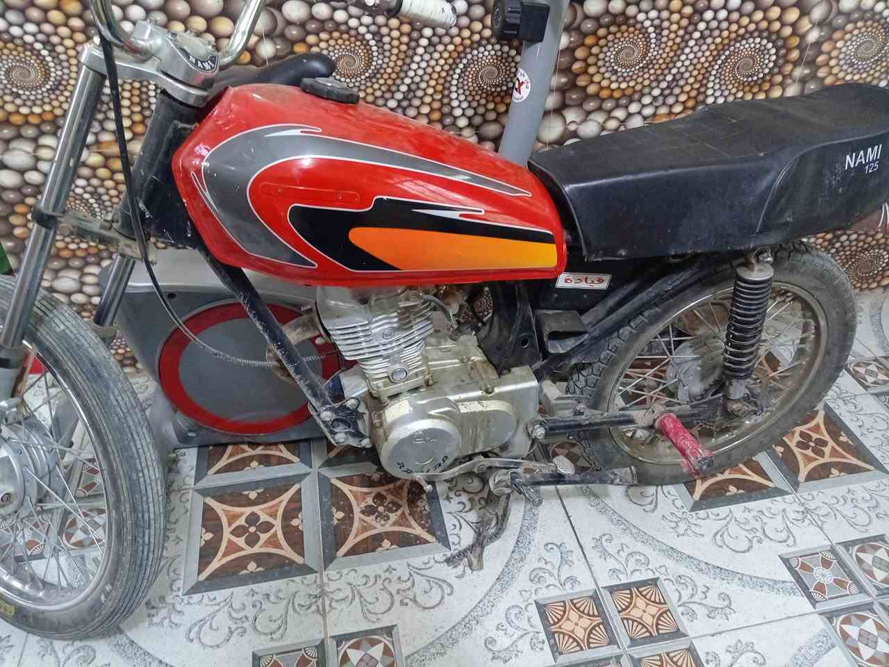 دراجه كلك للبيع موديل 2025 اربعه گير شرط الفحص اي شي مابيها بس زنجيل فالت وغراضها كامله وياها مامفتوح برغي للشراي يدخل خاص سعره 500 وبيها مجال رقم الاتصال *********** واتساب فقط
