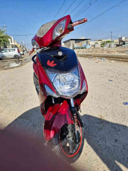 سلام عليكم سكنس الد لبيع مكينه بلديه كلجات رياضي صالنصه رياضي مكينه ما مفتوحه شلعه و معدل شك الكاع جيب الف فيتر وتعال افحص دراجه خير من الله مكاني بغداد مدينه الصدر السعر 800وبيه مجال ***********
