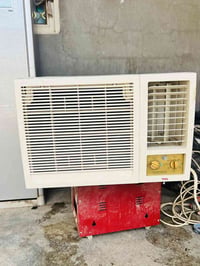 مكيف TCL للبيع سعر 250 ضمان10 أيام ماطور بلاد شركه 07715038390