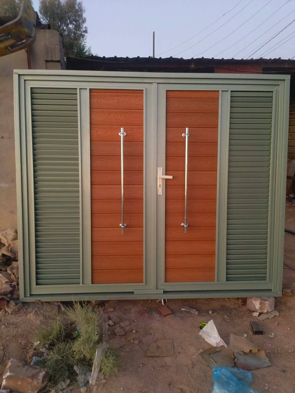 محل حداده بركات ام البنين العمل كافه الحدادة أبواب شبابيك محجرات كي سبان كرفانات العنوان حي ميسان شارع سيطره الشياب قرب سكله الكرعاوي الاستفسار *********** اسعار مناسبه يوجد توصيل وعمل المحافظات العراق
