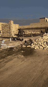 قطع اراضي طابو صرف زراعي سند ٢٥ خدمات قيد الإنشاء الاسعار حسب المواقع لاستفسار ***********
تتوفر كافة المساحات
