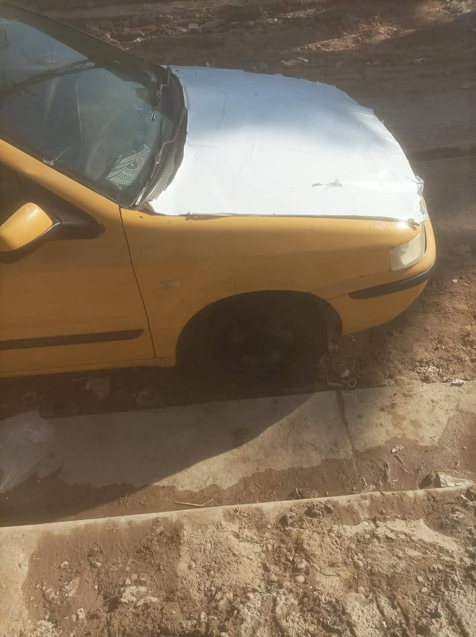 سلام عليكم 
سمند موديل 2012 لبيع 
كير مكينه حلوات لاتنقيص ولا تبخير 
كهربائيات شغاله 
تخم تاير قبل فتره شديته مال باله 
داينو قوايش باتري كله جديد 
كشرها كدامك 
رقمه ميسان الاماني بدون تحويل 
رقم راعيه ظاع مني مكفوله سرقه وعشاير 
دكه حاسبه يله تشتري 

ب15 وبيها مجال بصيط 
مكاني حله مركز مدينه 

***********
