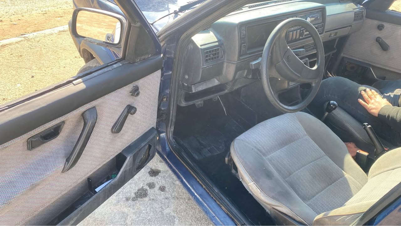 كولف موديل 1991مكينه كير كابريتر اوربي 
رقم كركوك أ باسمي شرط التحولي تخم تاير جديد دواخل جديده شوف العين بطاقه بانزين.صبغ شركه ما بيه صبغ بيه طخات خفيفه دسكات فلنجات كولهن جدد سياره خير من الله مال بيت  السعر 38وبيه مجال 

 للستفسار *********** كركوك, العراق
