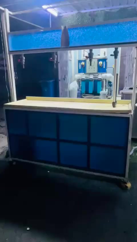 السلام عليكم شباب
المحطه للبيع جديده سلستيل
كافه الملحقات 
الف لتر بالساعه 
تانكيات عدد 2 ابو 4000+3000 الف
املاح 3-4
بغداد البياع
السعر خمسه اونص 
للاستفسار ***********
