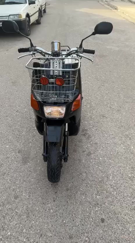 سلام وعليكم دراجة بيكم رياضي جديدة موضح بتصوير دراجة برغي ما مفتوح بيهة سلف هندر اشاير اسنان حساس مكينة متنسمع جيب احسن فيتر يشوفهة سعر 600 مكان بغداد هاتف ***********
