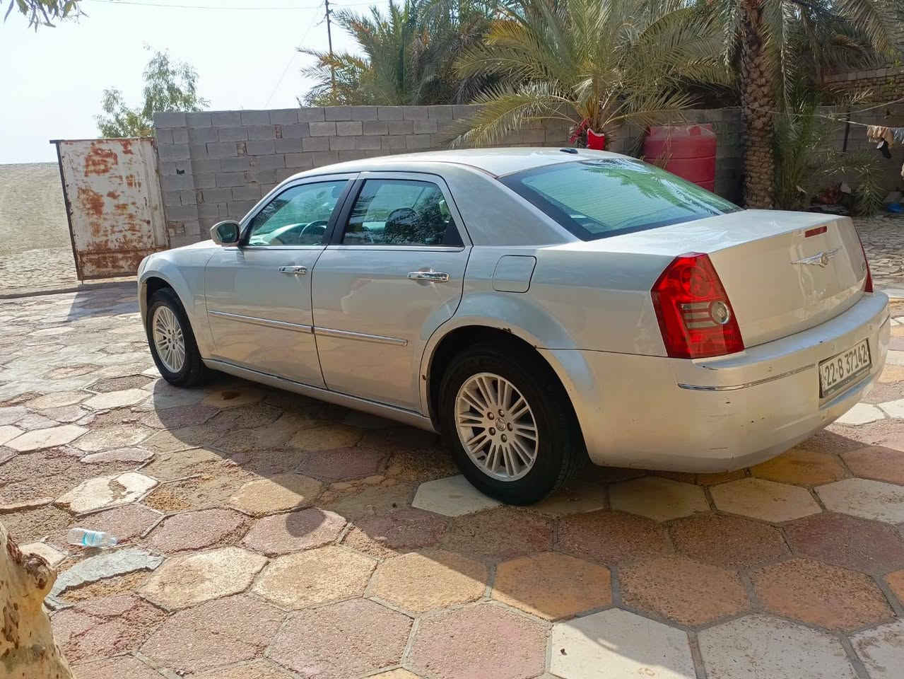 السلام عليكم اخوان 2010 كفاله عامه السعر 130 وبيها مجال رجاء الاتصال على هاي الارقام اللي حاطها *********** اخوان انا مكلف بالنشر
