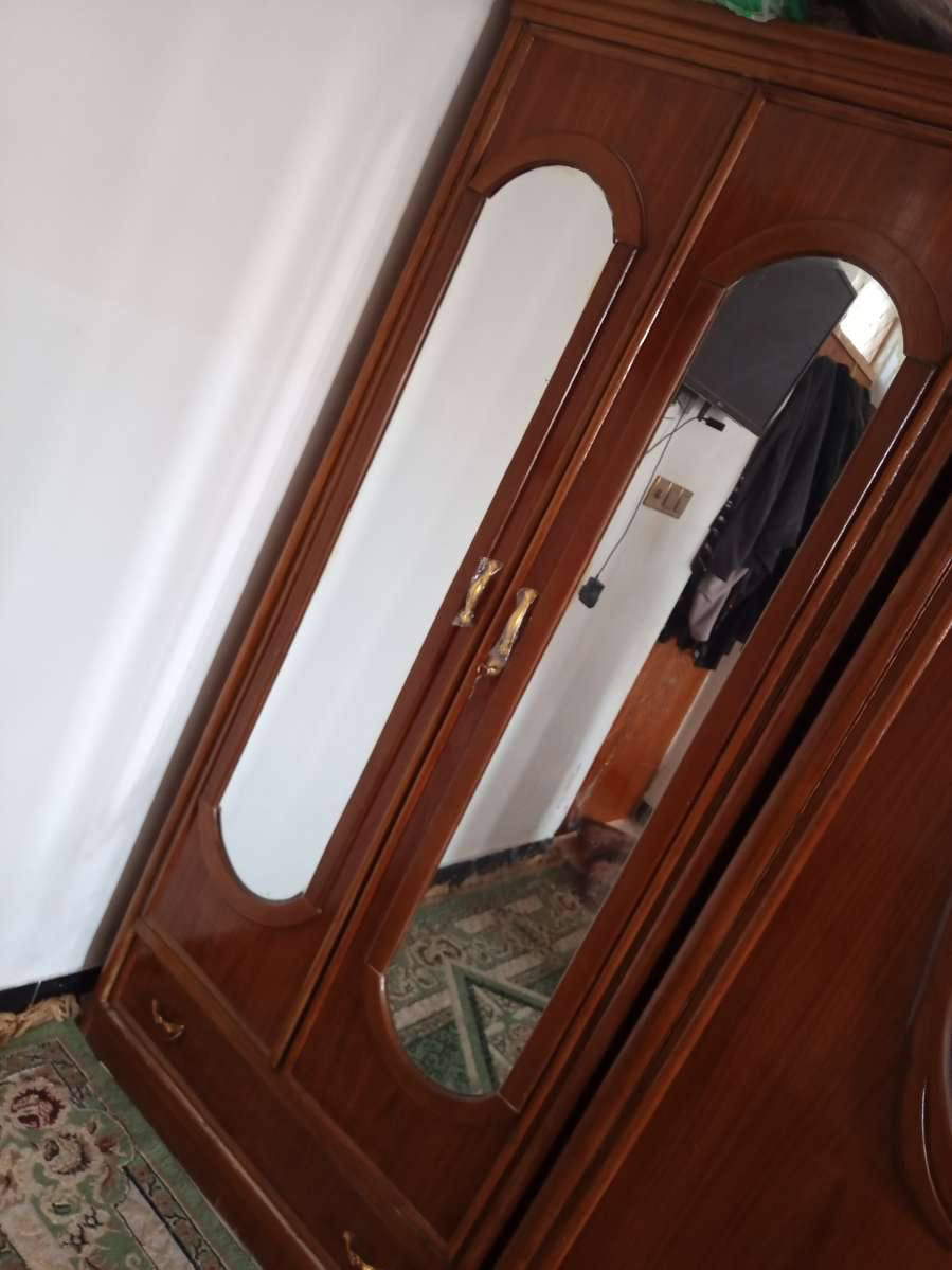 سلام عليكم للبيع غرفه صاج تزكام عراقي ثقيلة
عنوان/مجمع خطين سكني/السعر 950وبي مجال
(***********) 

مرخصتك ادمن
