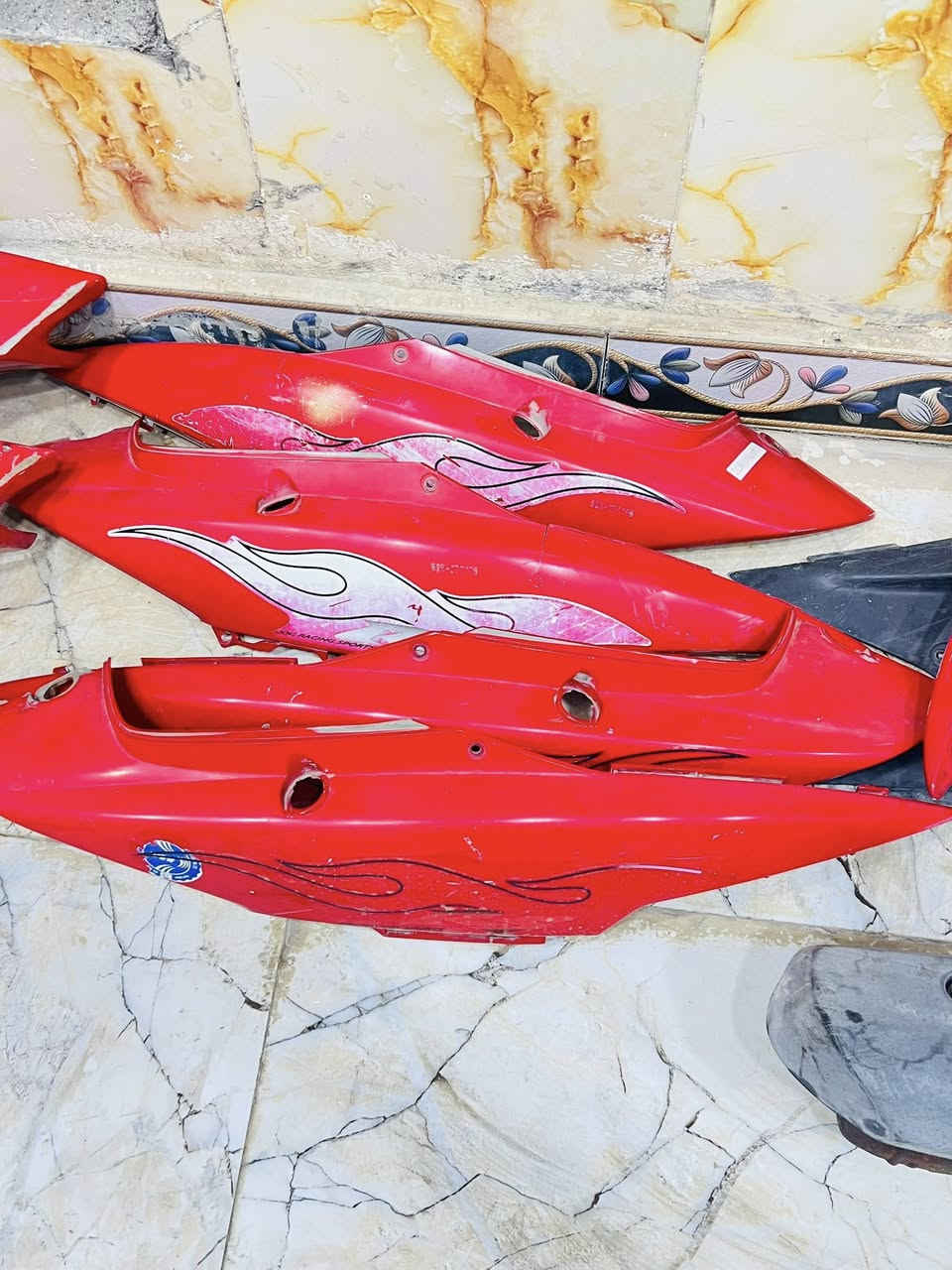 كلمن وسعره
توصيل موجود داخل العماره


**إذا كنت صاحب هذا الإعلان وتريد حذفه لأي سبب، رجاءا أرسل رسالة إلى الدعم الفني**