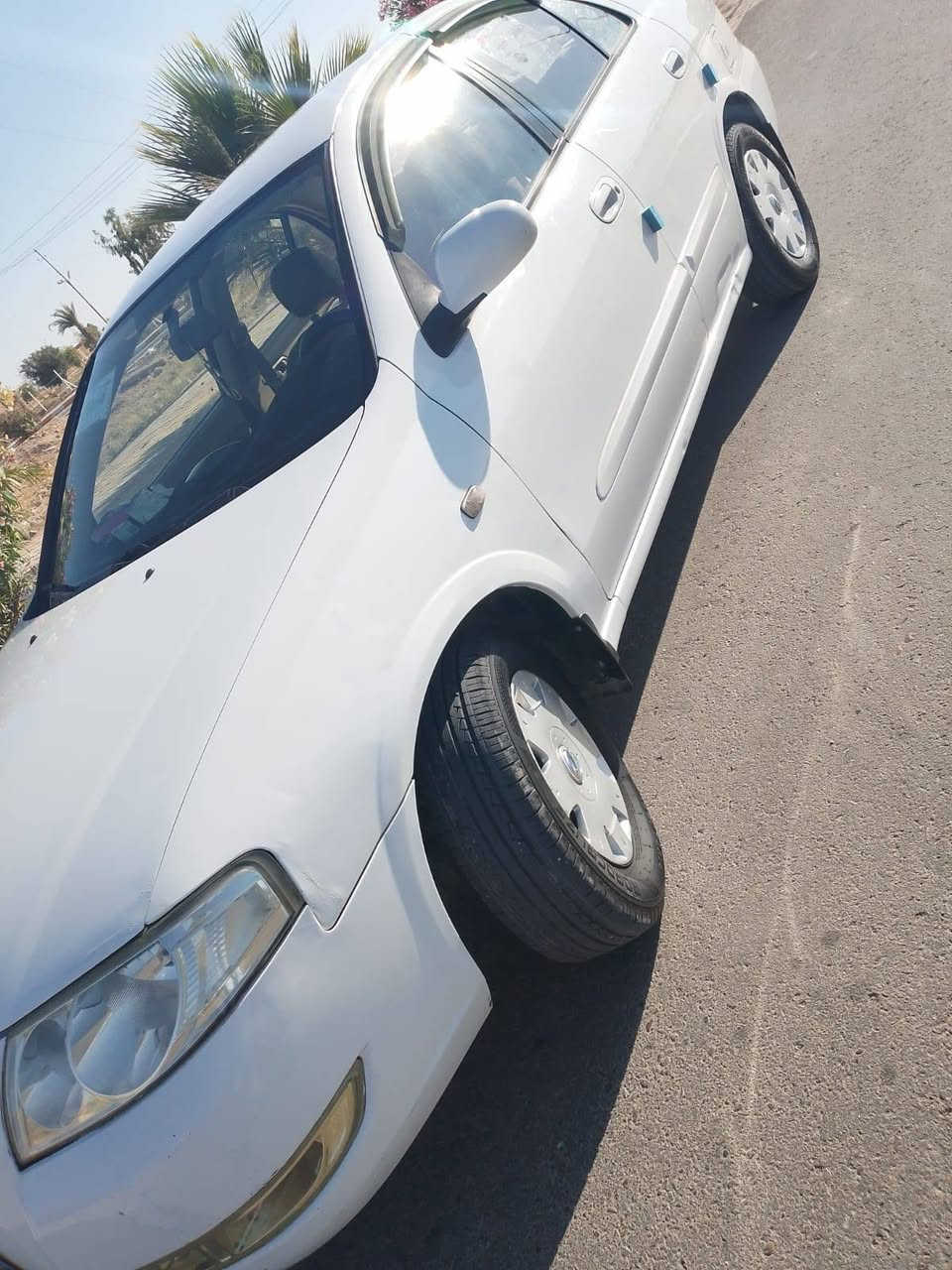 سلام عليكم نيسان سني بدي كوري وارد سعودي ٢٠٠٩ رقم بغداد نكليزي
سيارة مابيها لاضرب ولا صبغ 
فقط دعاميات امامية وخلفية 
مكينة وكير خير من الله شرط فحص 
تخم تاير جديد 
تبريد ثلج 
تدفة شغالة 
سيارة جاهزة متخسر عليها الف 
بالخير علي الياخذها 
سعر ٩٥ مجالها قليل 
***********
