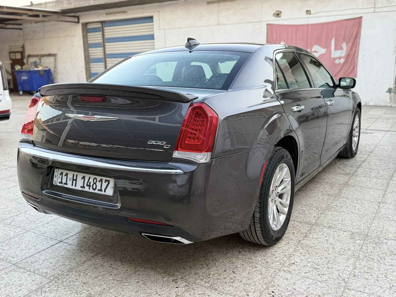 السلام عليكم اوباما 2017 رقم بغداد بسمي فوول مواصفات بيه صبغ صحفه معه بنيد معه جاملغ ايسر بدون دواخل شرط الفحص شواصي لغود تكم مكفولات ايرباك سليم سيارة جديدة وجاهزة ما بيه اي نقص محرك كير مكفولات صدر امامي خلفي جديد تخم تاير جديد للاستفسار *********** السعر 178 ورقة مكان بغداد
