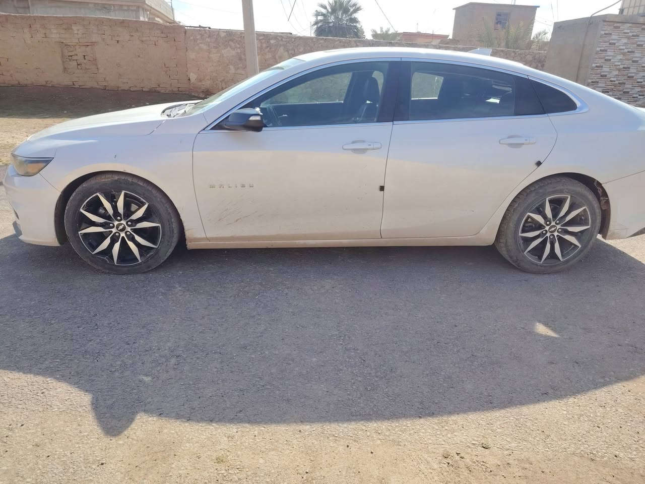 #اسلام_عليكم شوفرليت ماليبو موديل 2018
بيها 3 قطع صبغ بدون دواخل ... محرك نضيف سياره جاهزه
كابون بنزين بيها... تشغيل بصمه حساسات كلها شغاله
تيربو سياره فول موصفات كشنات هيتر
تبريد شغال  رقم اربيل الشرعي بالموصل شرط التحويل 
السعر 105
الهاتف كورك ***********
اسيا ***********
