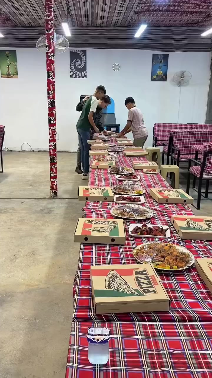 اذا اكو مثل عذا يسوي هيج ضيافة اكتبولنا


**إذا كنت صاحب هذا الإعلان وتريد حذفه لأي سبب، رجاءا أرسل رسالة إلى الدعم الفني**